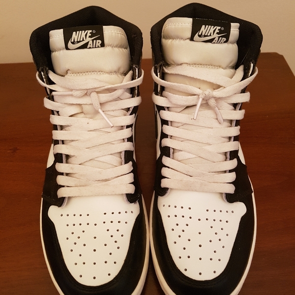 AIR JORDAN 1 "DARK MOCHA" - Picture 5 of 8